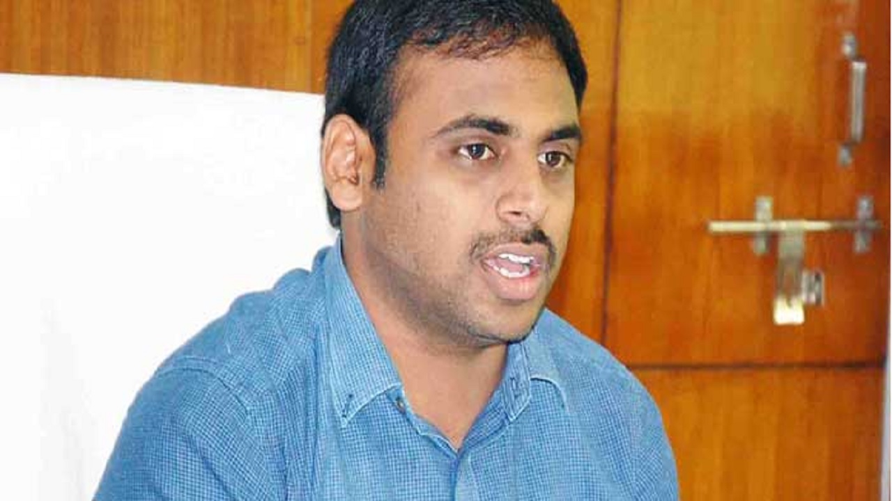 Rewa News: रीवा Collector Ilayaraja T ने बताएं कोरोना संक्रमण से बचने के उपाय Rewa News: रीवा Collector Ilayaraja T ने बताएं कोरोना संक्रमण से बचने के उपाय